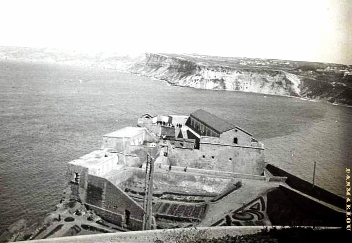 PO e- 297.JPG